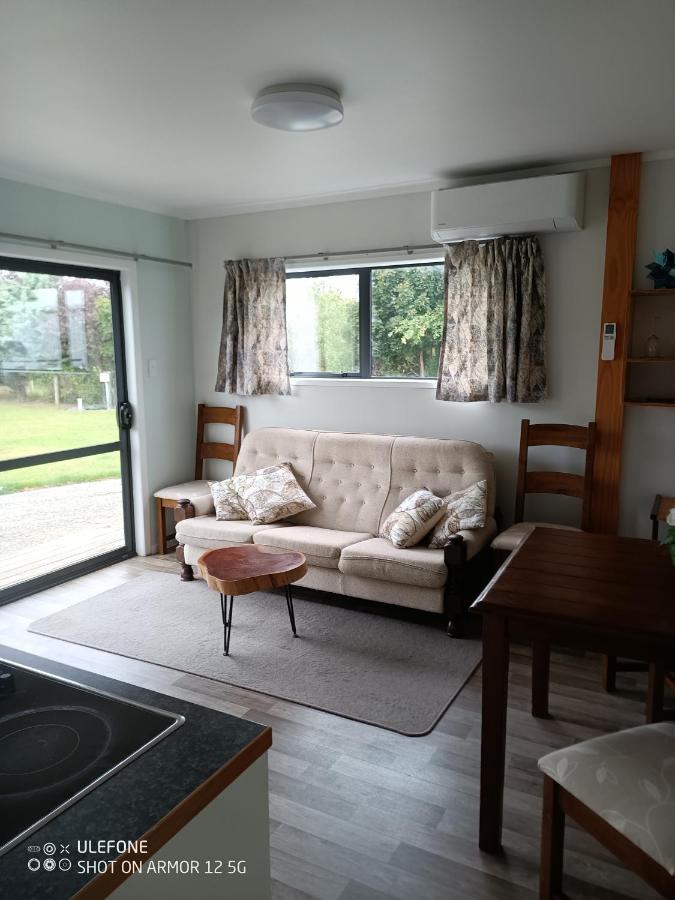 Flying Plate Saloon Appartement Waimate Buitenkant foto
